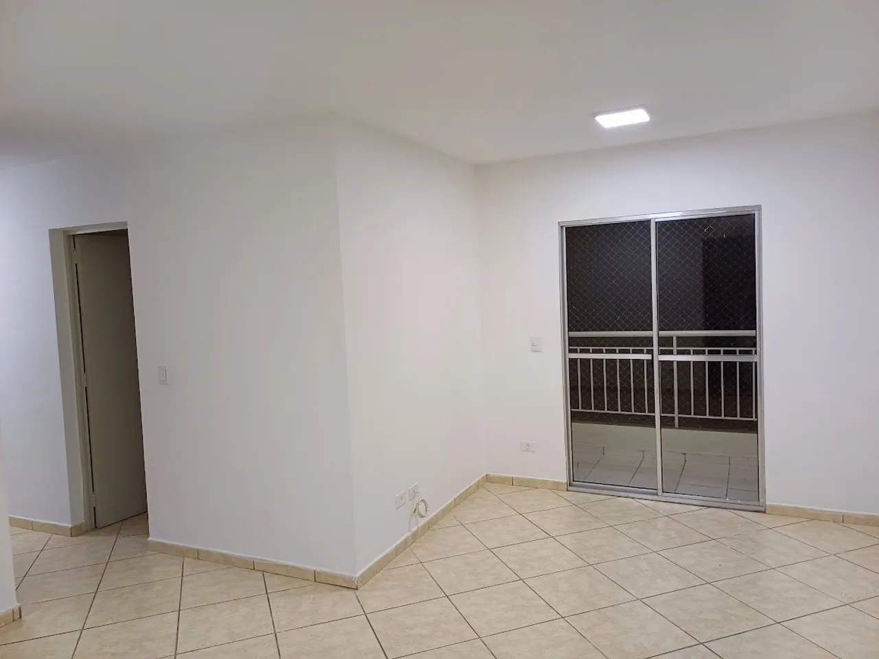 Apartamento à venda com 3 quartos, 50m² - Foto 12