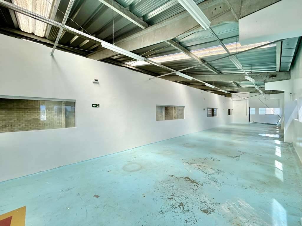 Depósito-Galpão-Armazém à venda com 1 quarto, 1150m² - Foto 10