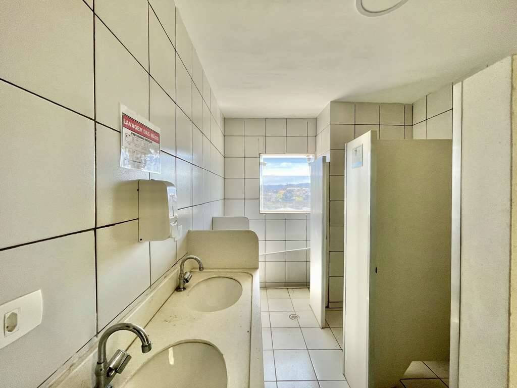 Depósito-Galpão-Armazém à venda com 1 quarto, 1150m² - Foto 4