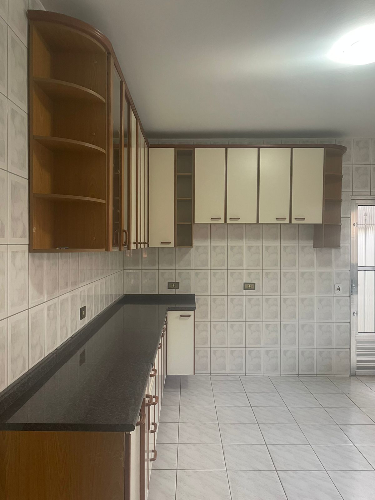 Casa para alugar com 3 quartos, 289m² - Foto 10