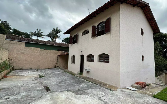 Casa à venda com 3 quartos, 200m² - Foto 17