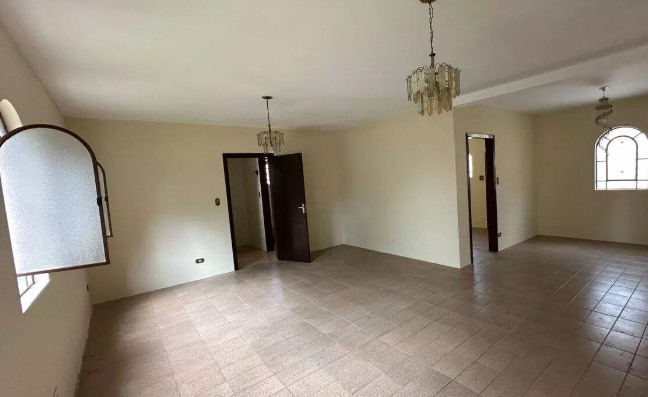 Casa à venda com 3 quartos, 200m² - Foto 13