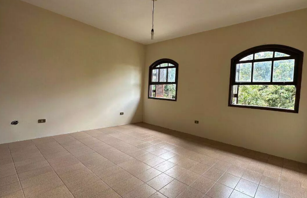 Casa à venda com 3 quartos, 200m² - Foto 6