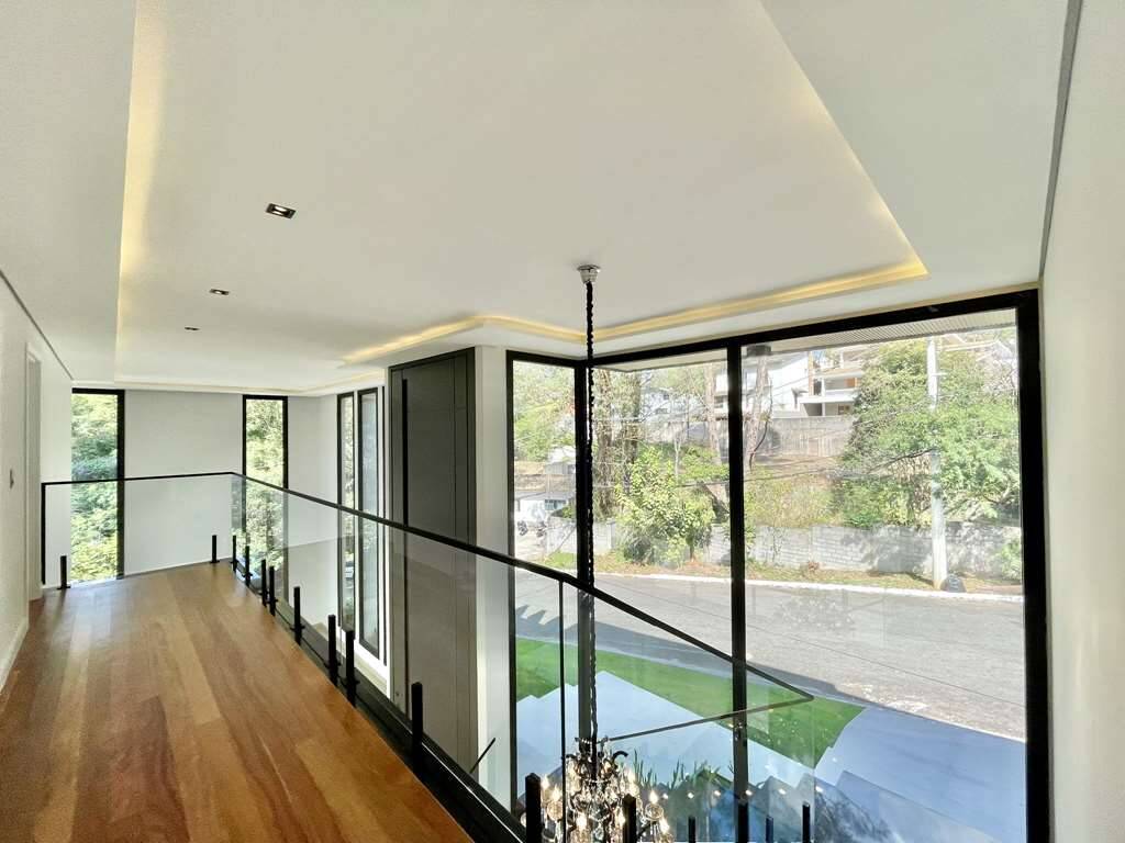 Casa à venda com 4 quartos, 724m² - Foto 11