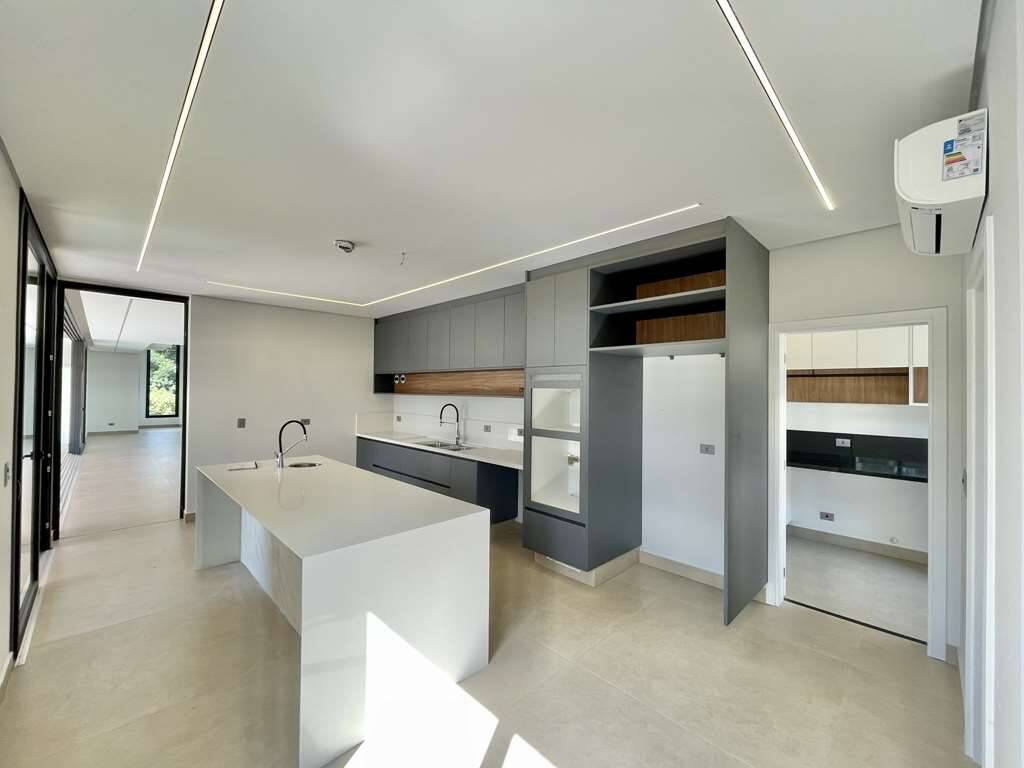 Casa à venda com 4 quartos, 724m² - Foto 29