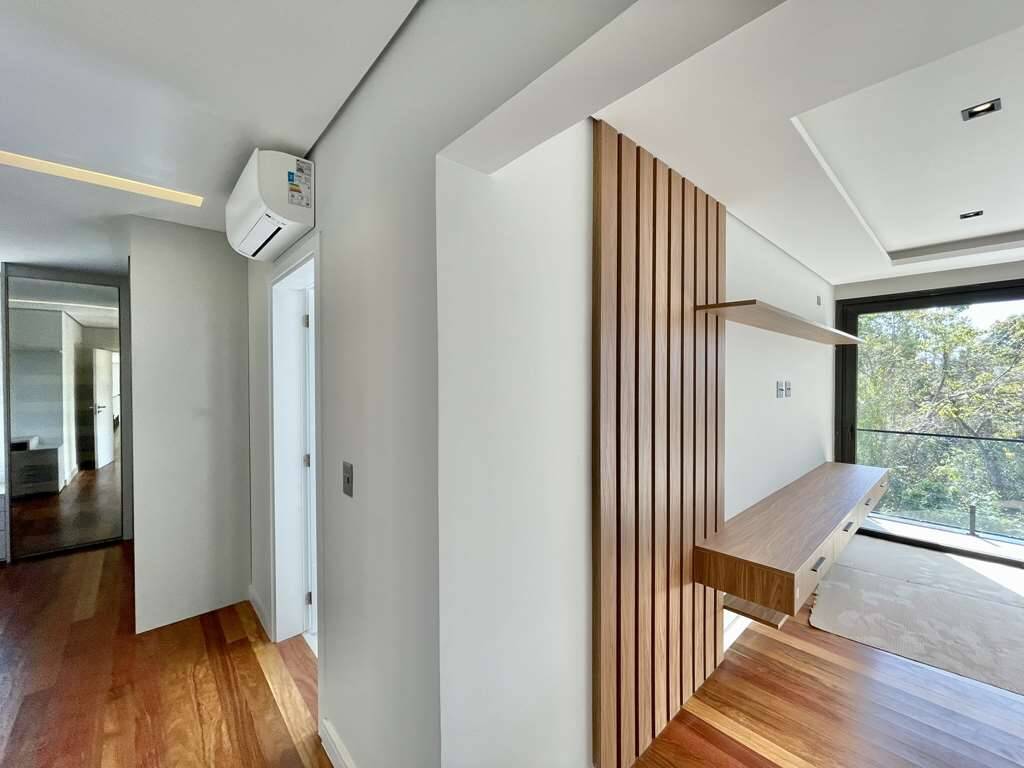 Casa à venda com 4 quartos, 724m² - Foto 8