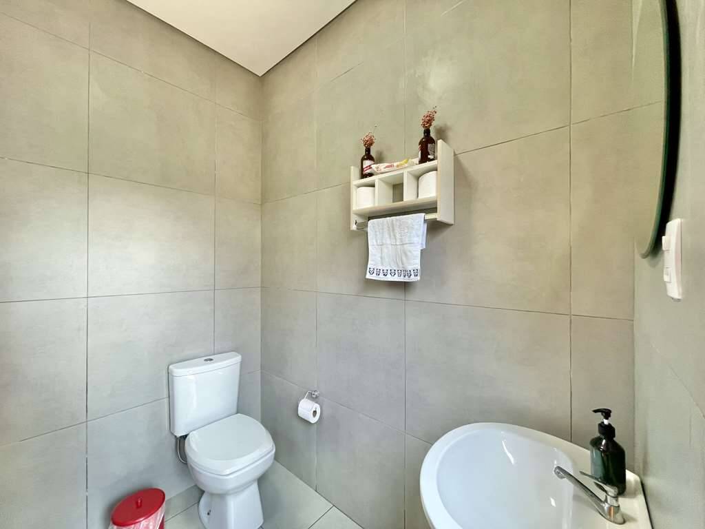 Casa à venda com 3 quartos, 280m² - Foto 4