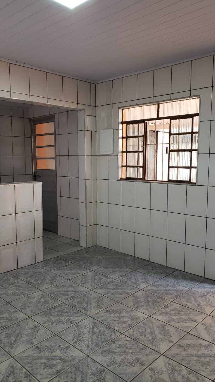 Casa com 03 Quartos - Jardim Cotia - Cotia/SP