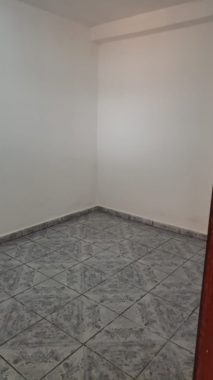 Casa com 03 Quartos - Jardim Cotia - Cotia/SP