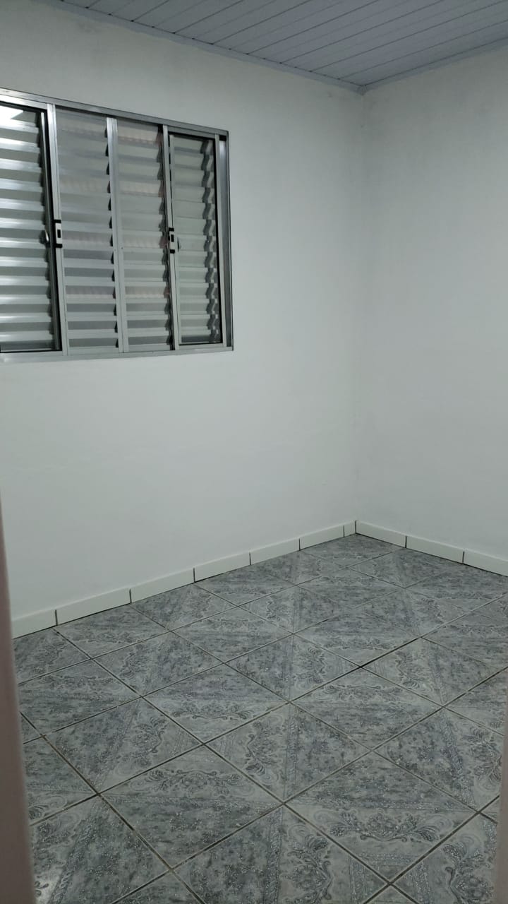 Casa com 03 Quartos - Jardim Cotia - Cotia/SP