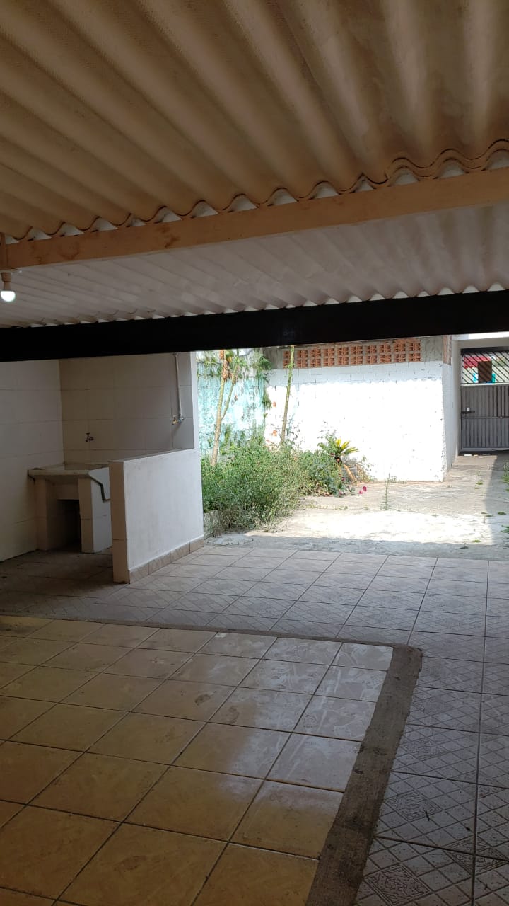 Casa com 03 Quartos - Jardim Cotia - Cotia/SP