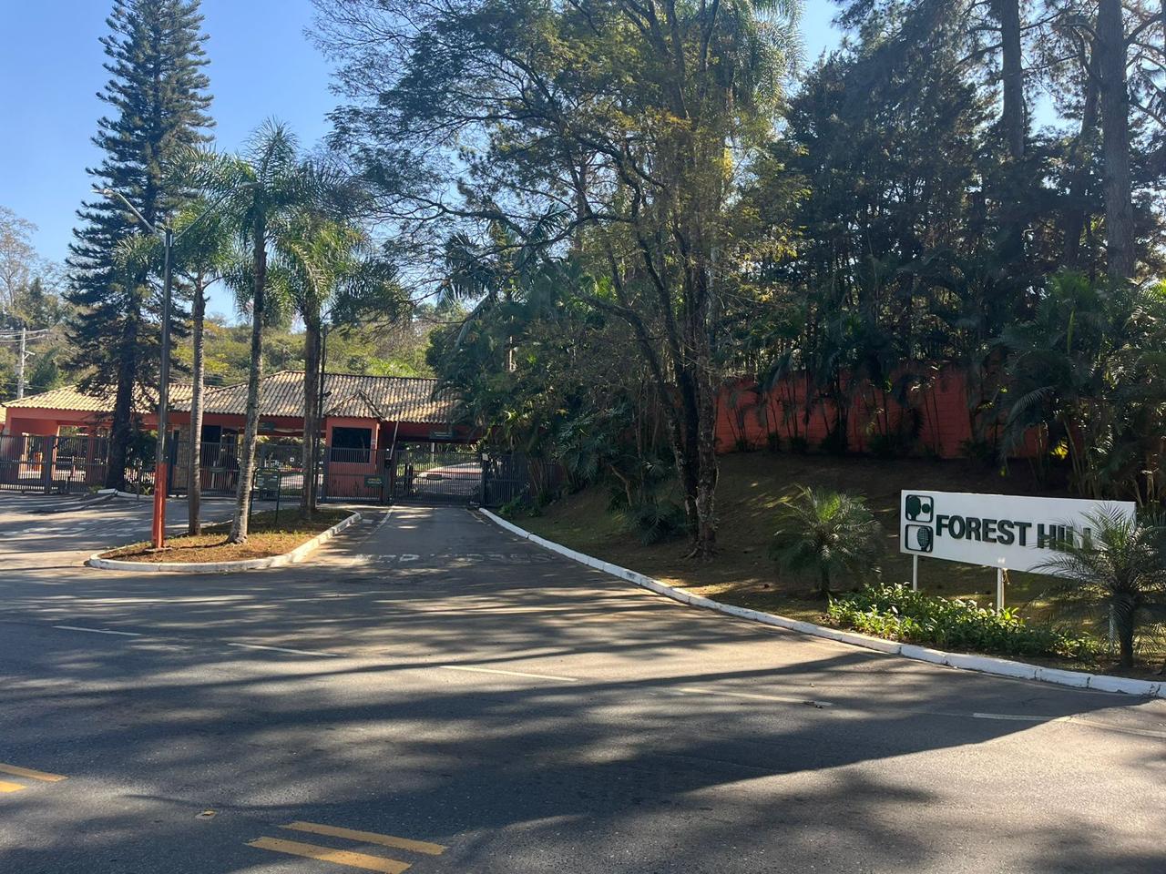Terreno à venda com 1 quarto, 1040m² - Foto 9