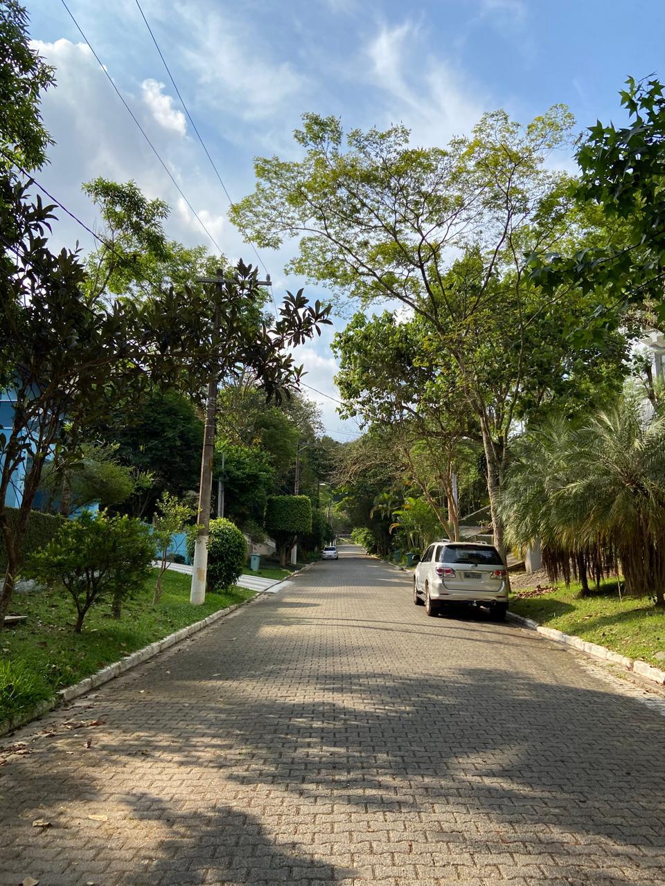 Terreno à venda com 1 quarto, 1040m² - Foto 4