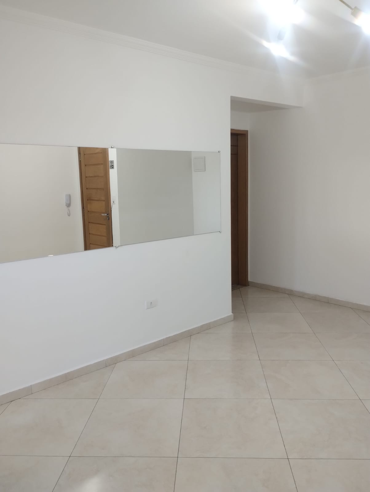 SALA COMERCIAL - 70M² - RECANTO DOS VICTORS - COTIA/SP 