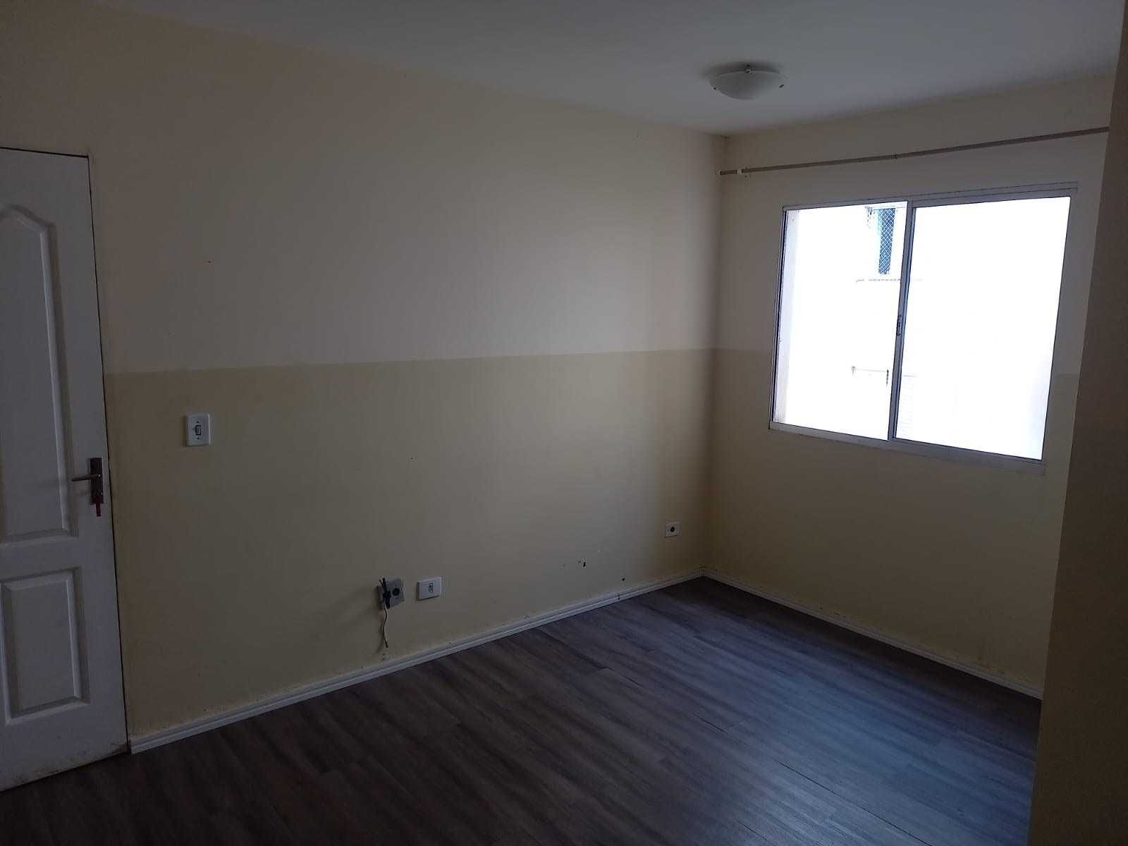APARTAMENTO - 02 DORMS - COND. VILA DAS FLORES - CAUCAIA/SP