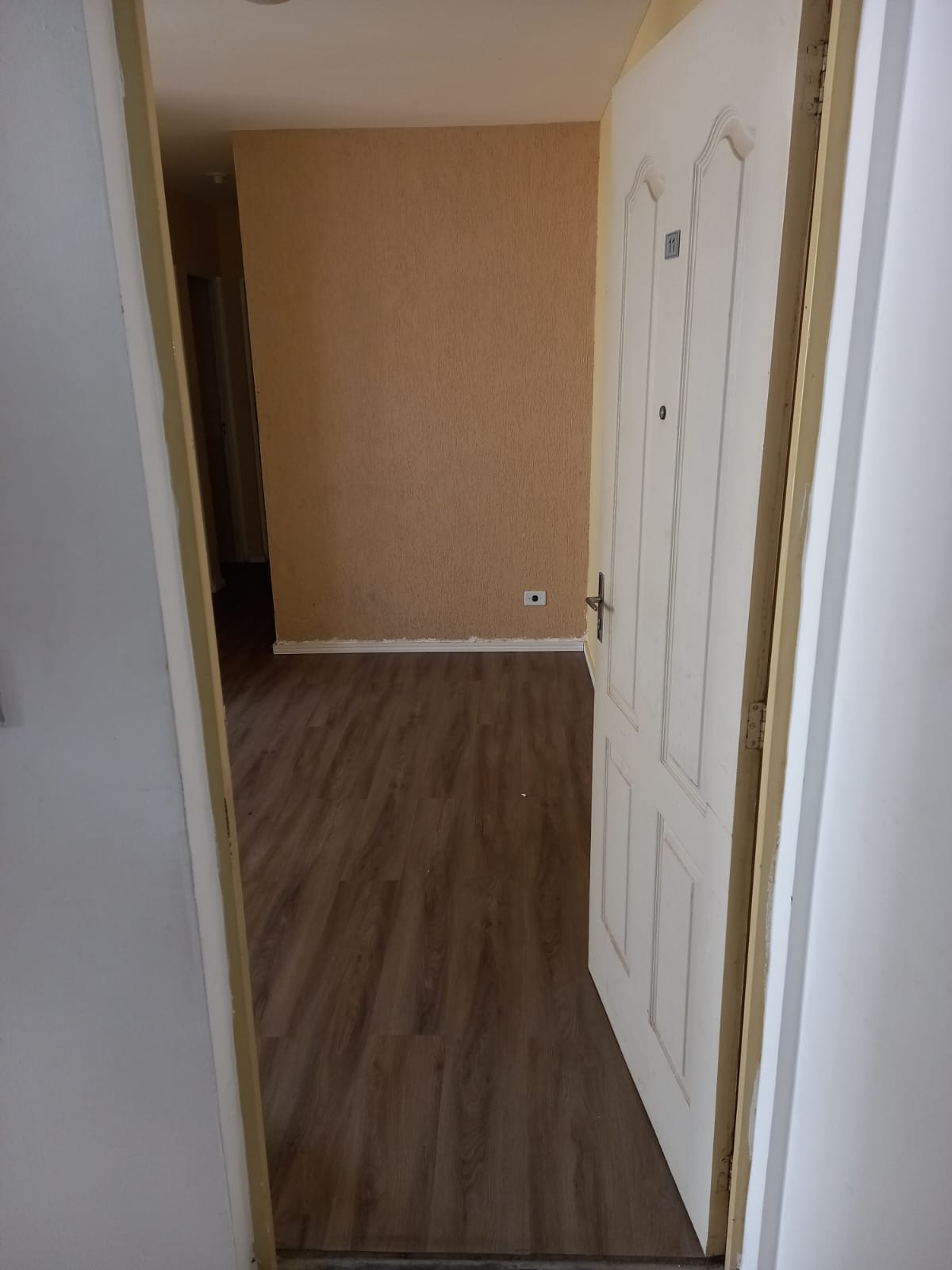 APARTAMENTO - 02 DORMS - COND. VILA DAS FLORES - CAUCAIA/SP