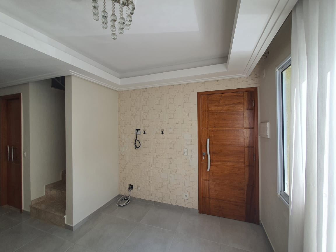 Casa - 02 dormitórios - Condomínio Residencial Bosque da Vila - Jardim Petrópolis - Cotia