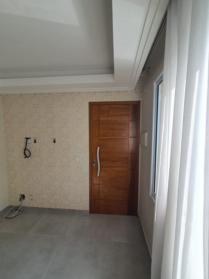 Casa - 02 dormitórios - Condomínio Residencial Bosque da Vila - Jardim Petrópolis - Cotia