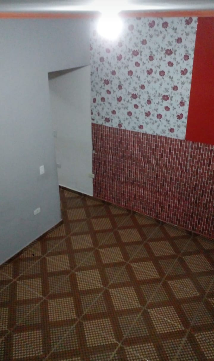 CASA - 04 DORMS - JD. NOSSA SENHORA DAS GRAÇAS - COTIA/SP 