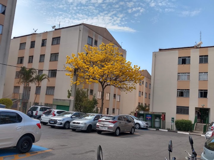 Apartamento à venda com 2 quartos, 64m² - Foto 17