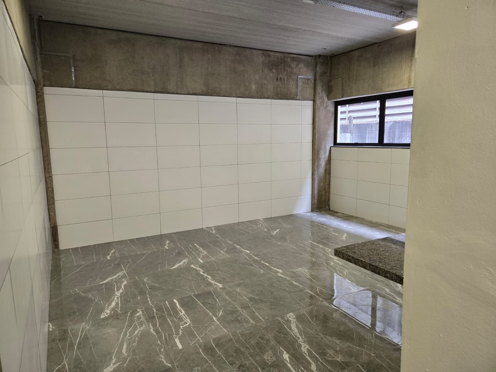 GALPÃO com 960 m² no Parque Industrial São Jose - Cotia/SP