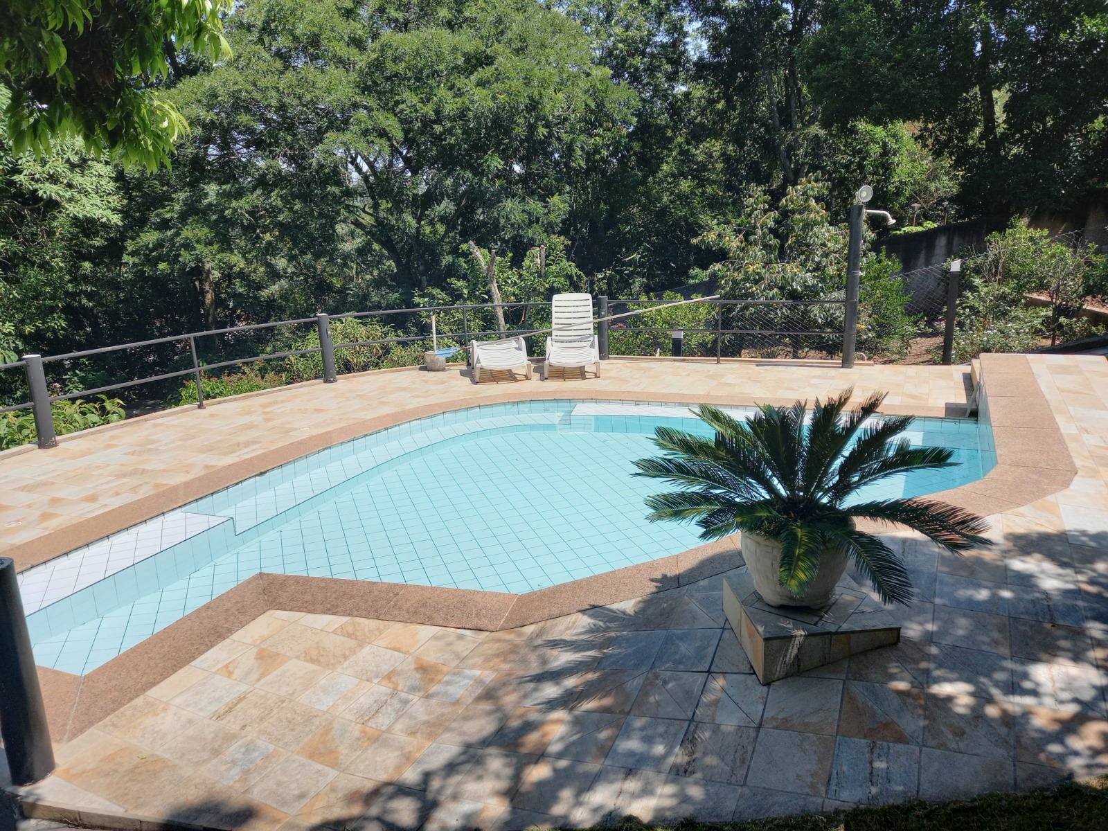 Chácara à venda com 3 quartos, 550m² - Foto 9