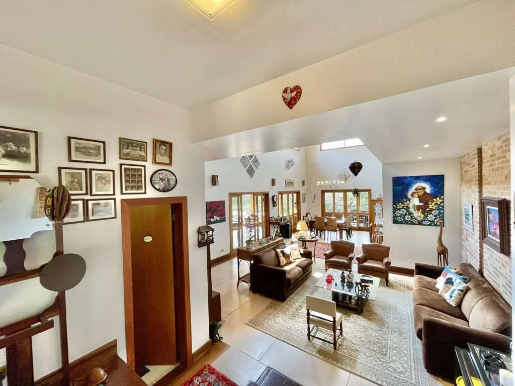 Casa à venda com 4 quartos, 540m² - Foto 26