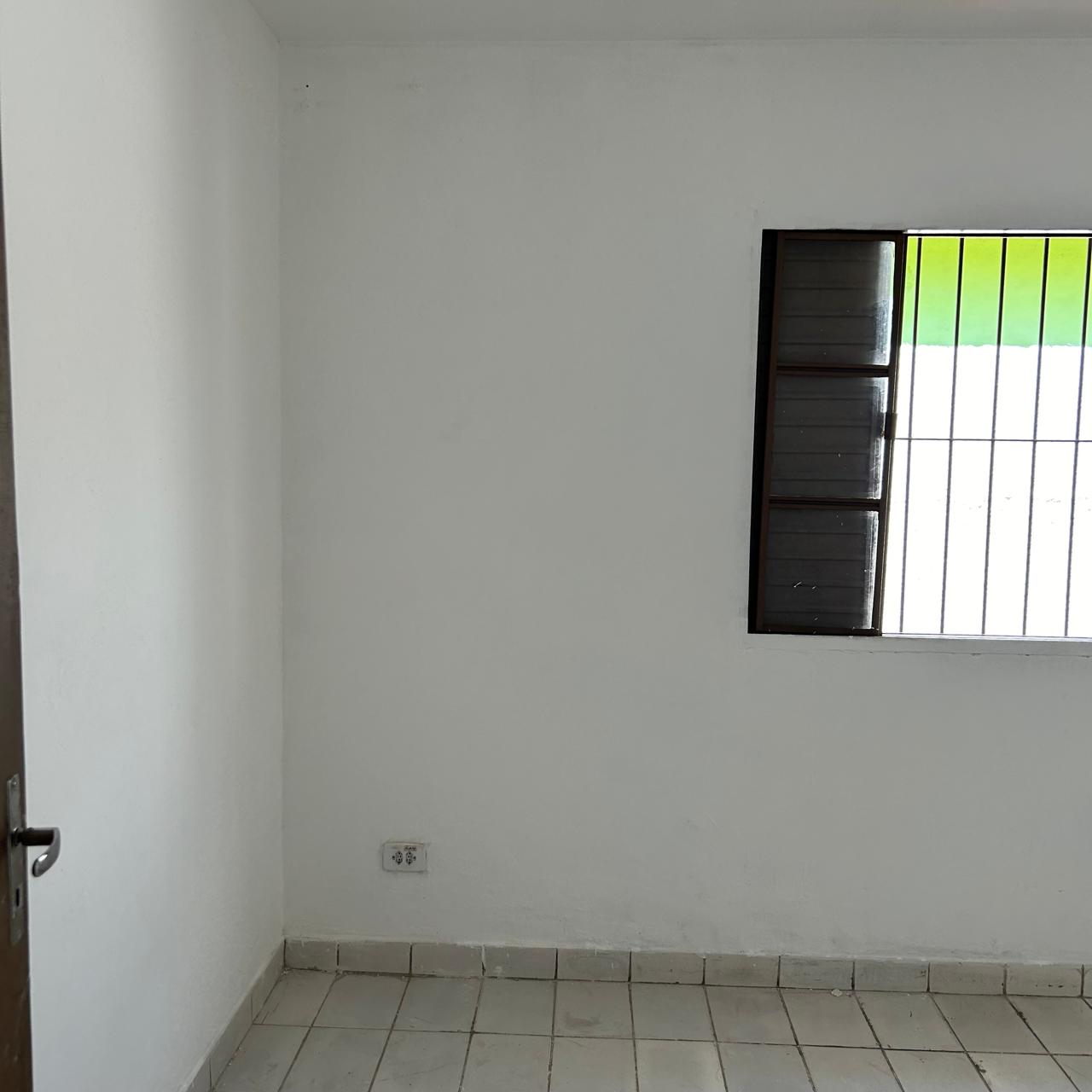 Casa para alugar com 2 quartos, 150m² - Foto 11