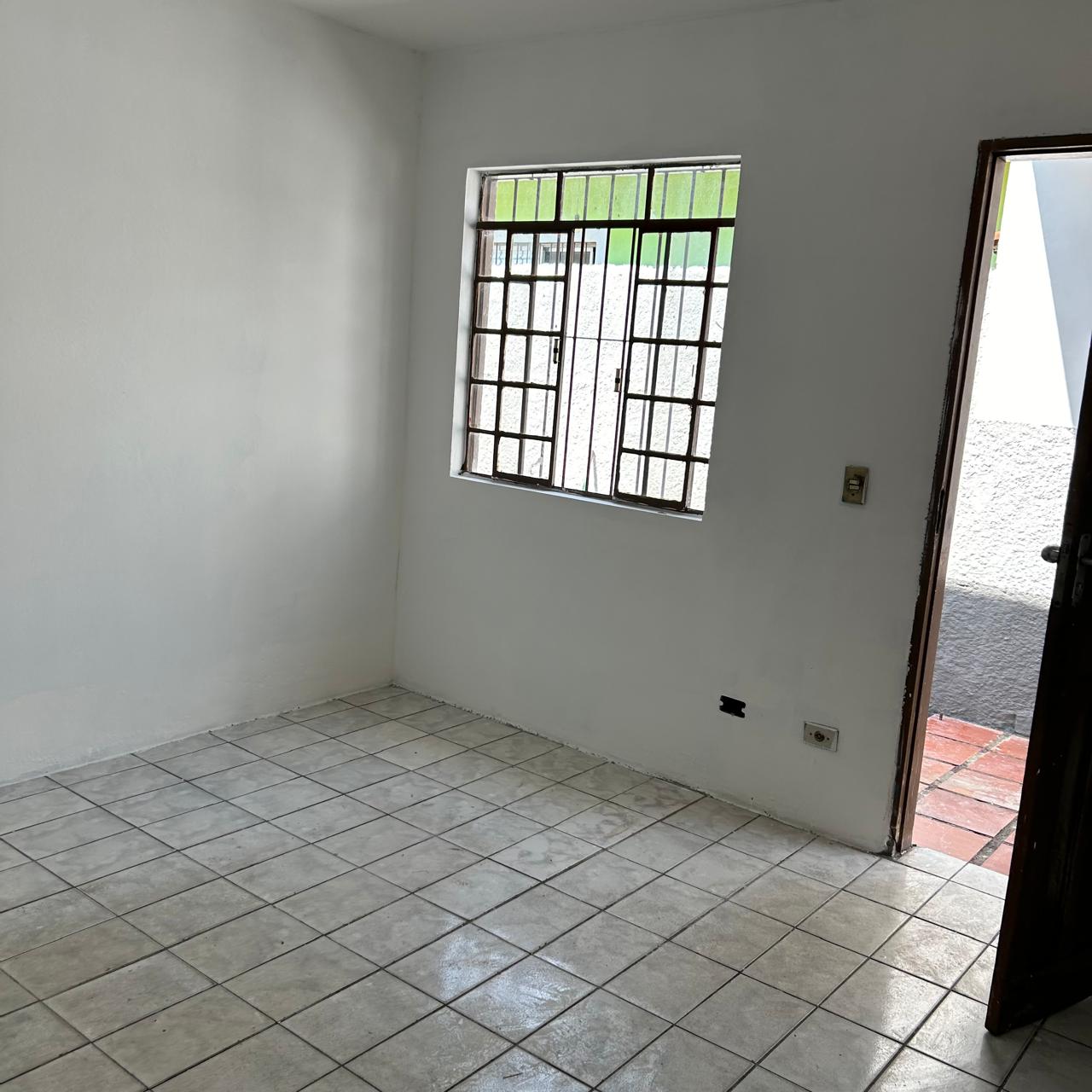 Casa para alugar com 2 quartos, 150m² - Foto 16