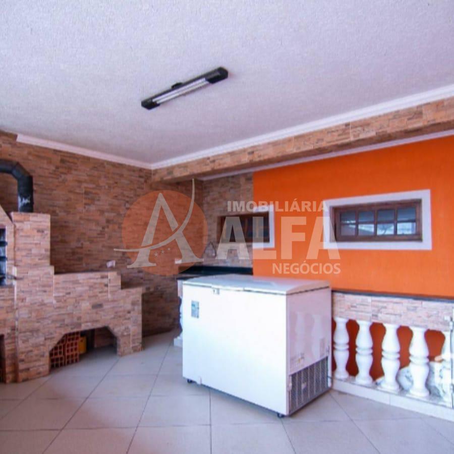 Casa para alugar com 3 quartos, 248m² - Foto 15