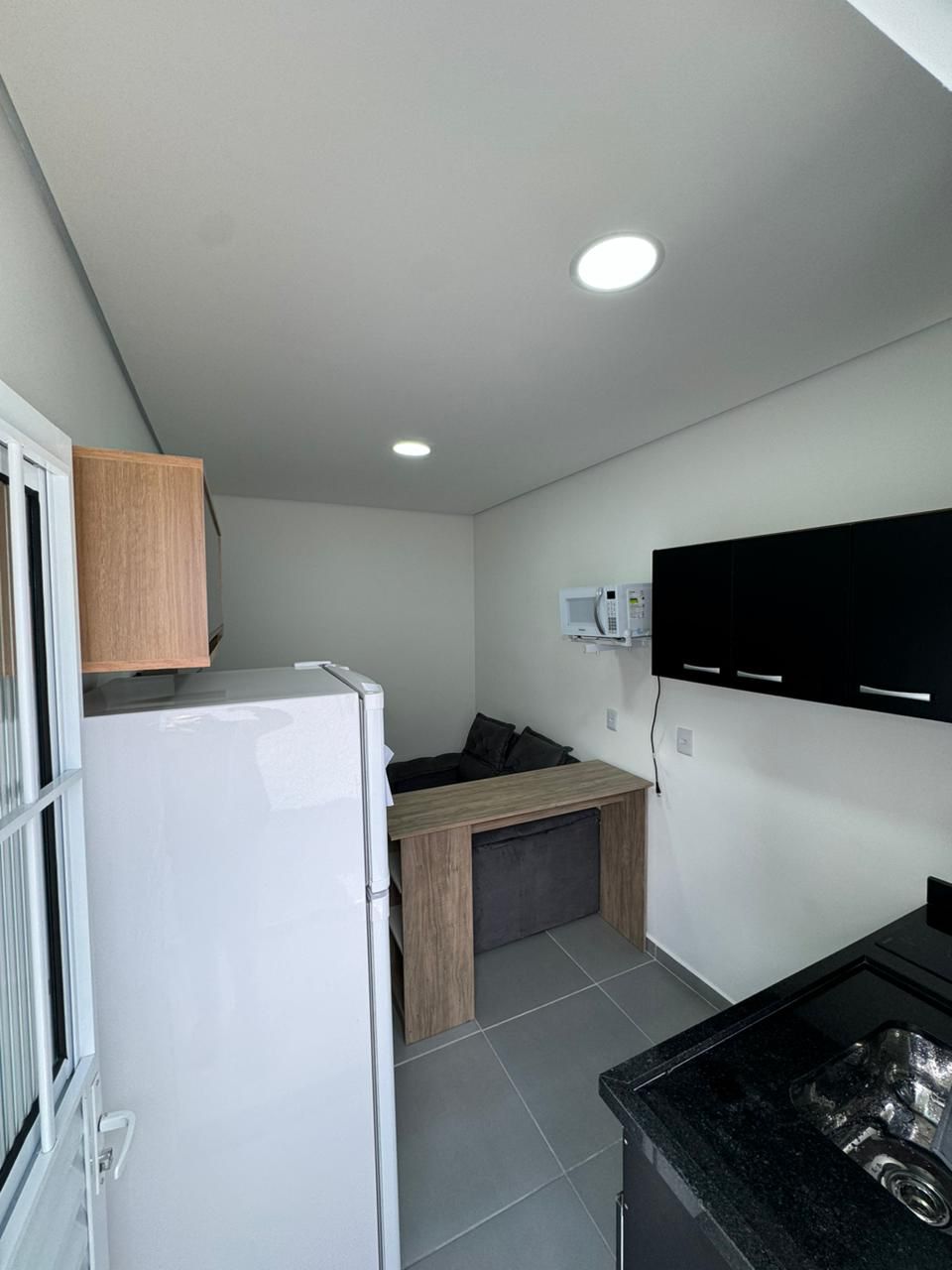 Kitnet e Studio para alugar com 1 quarto, 32m² - Foto 3