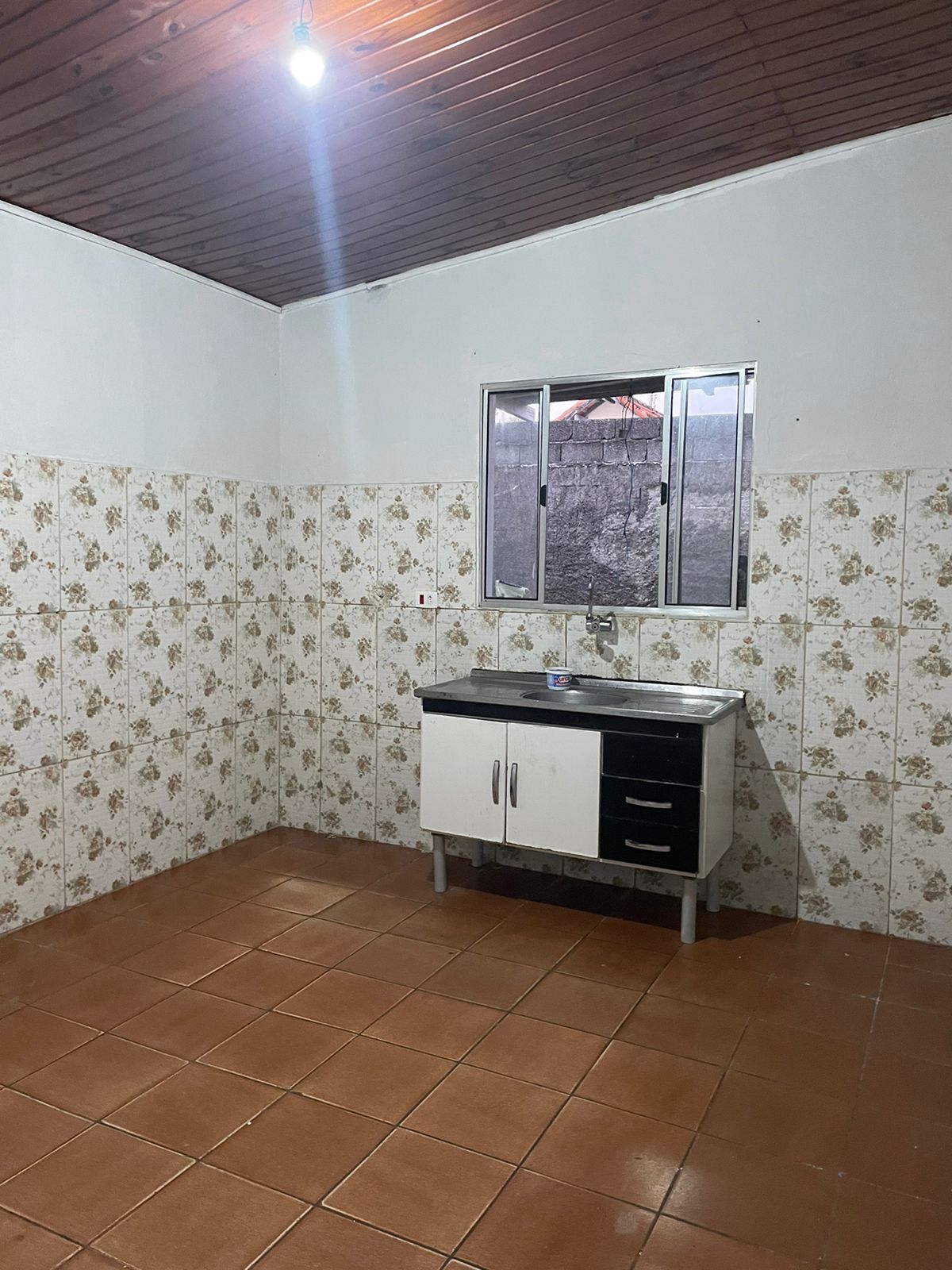 Casa para alugar com 3 quartos, 70m² - Foto 3