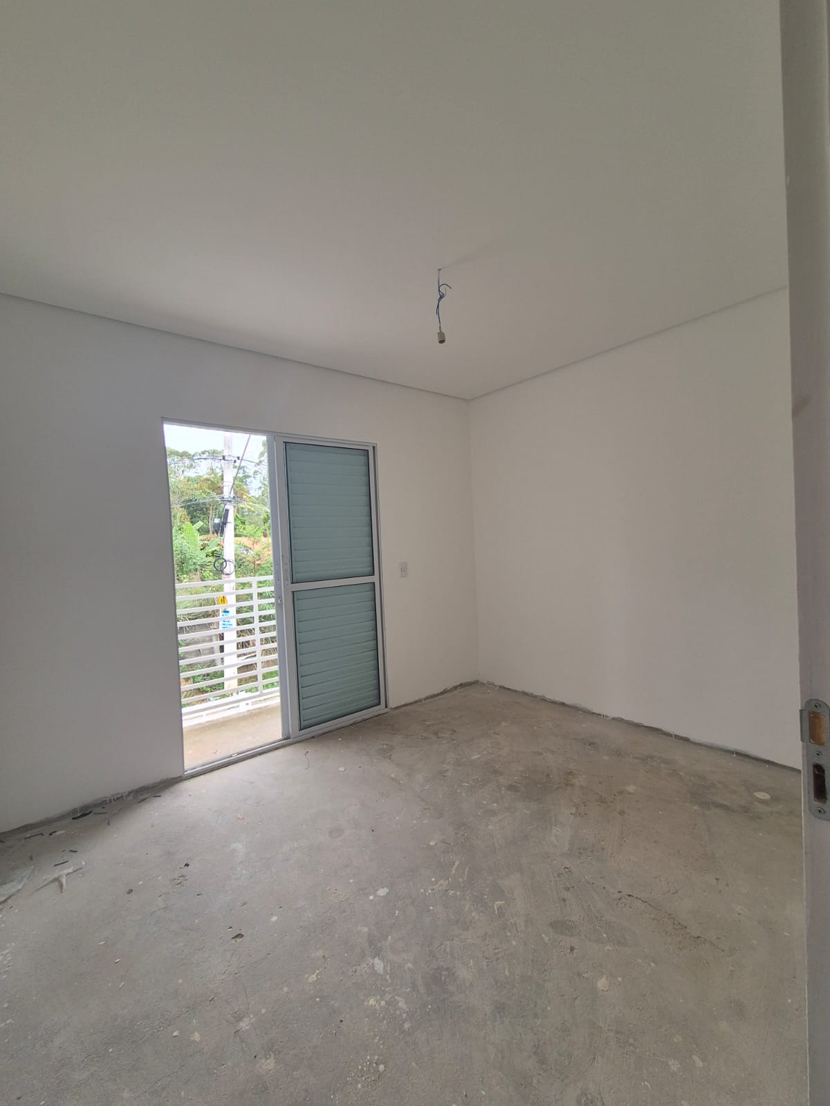 Novíssima Casa- 3 Dormitórios - Jardim Santa Paula - Cotia/SP