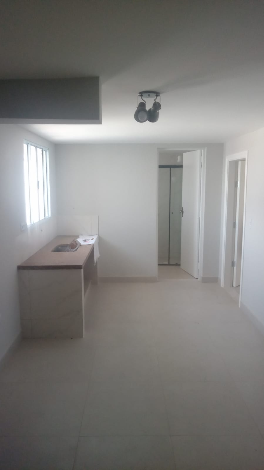 Casa para alugar com 2 quartos, 80m² - Foto 12