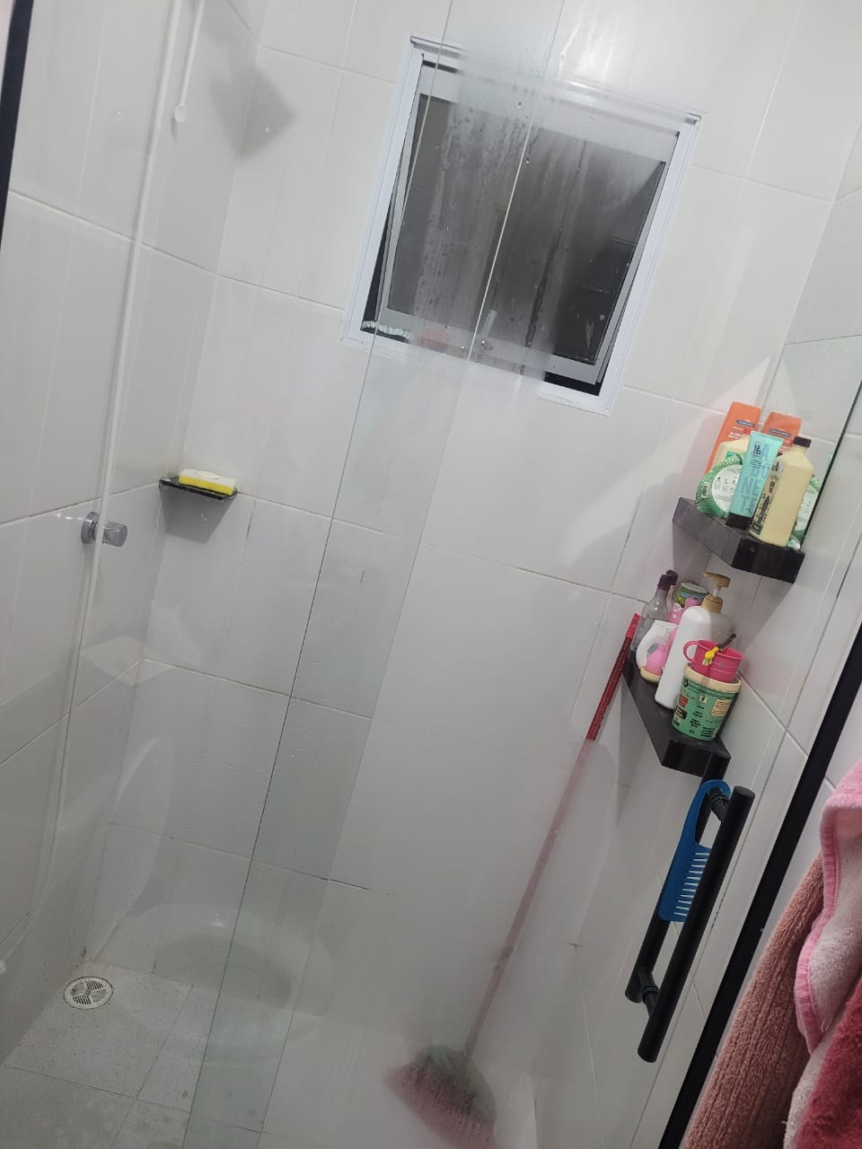 Oportunidade! Linda casa em Condomínio Residencial Ilha de Capri com 2 Dormitórios - Cotia/SP (Km26)