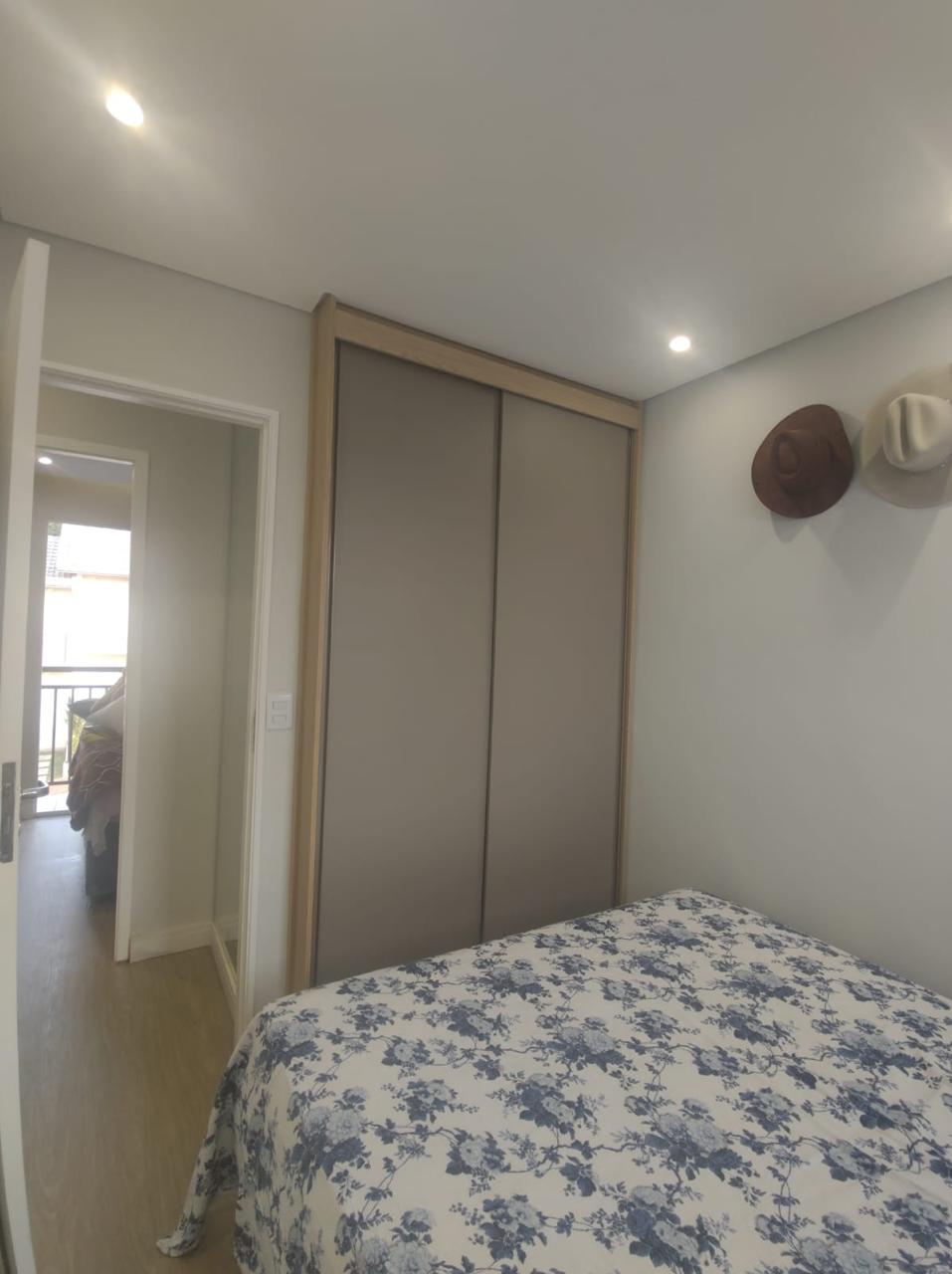 Casa à venda com 2 quartos, 70m² - Foto 8