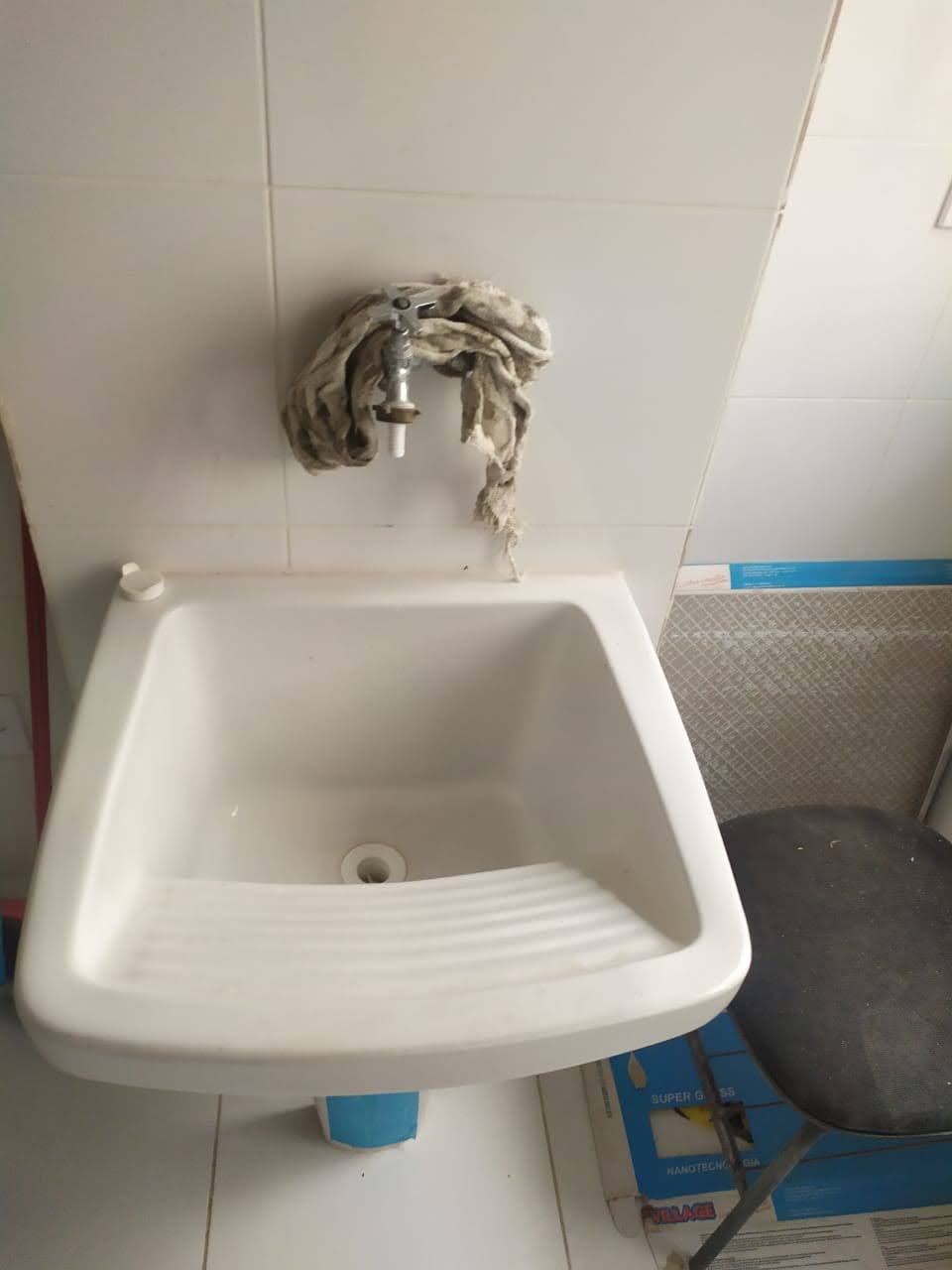 Apartamento (L) térreo - 2 Dormitórios - Condomínio Domus Tangará - Jardim Isis - Cotia