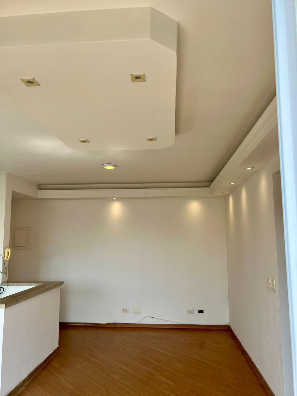 Apartamento à venda com 2 quartos, 47m² - Foto 2