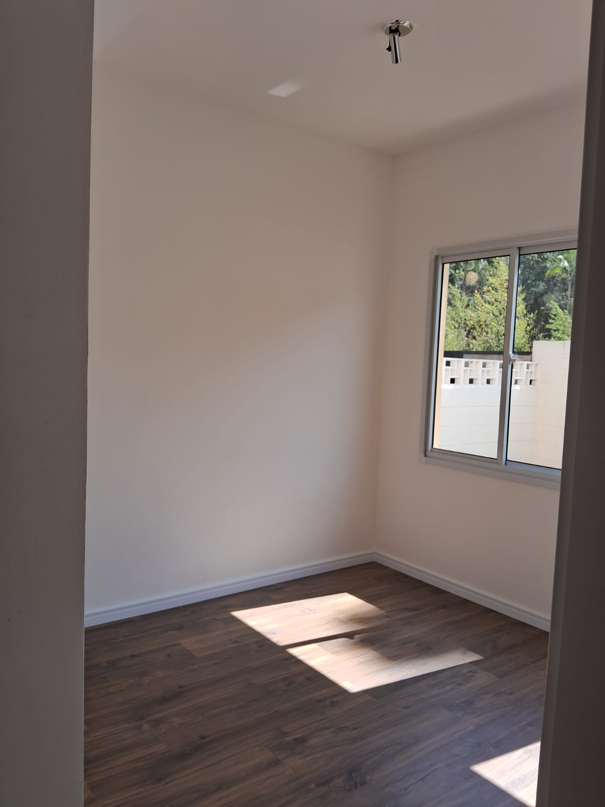 Casa para alugar com 1 quarto, 70m² - Foto 5