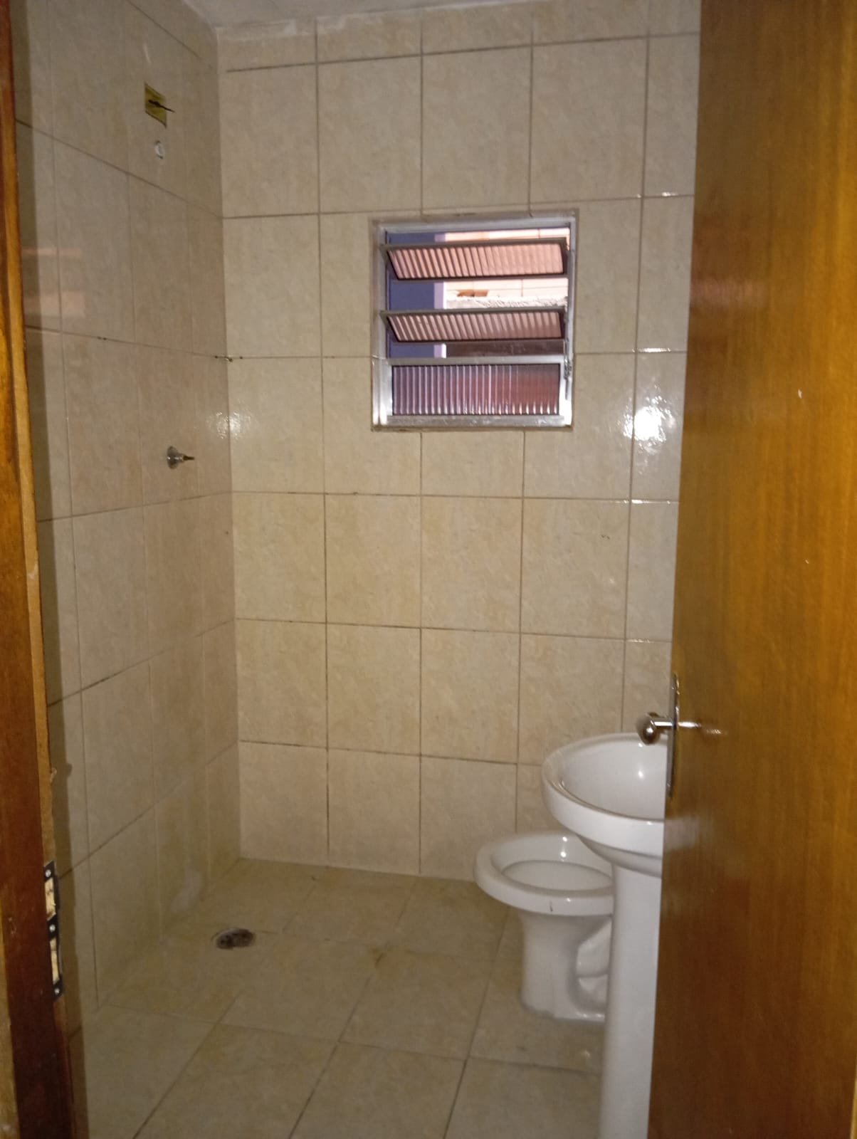 Casa de 3 andares - com dorms e salão comercial -  Nakamura Park - Cotia/SP
