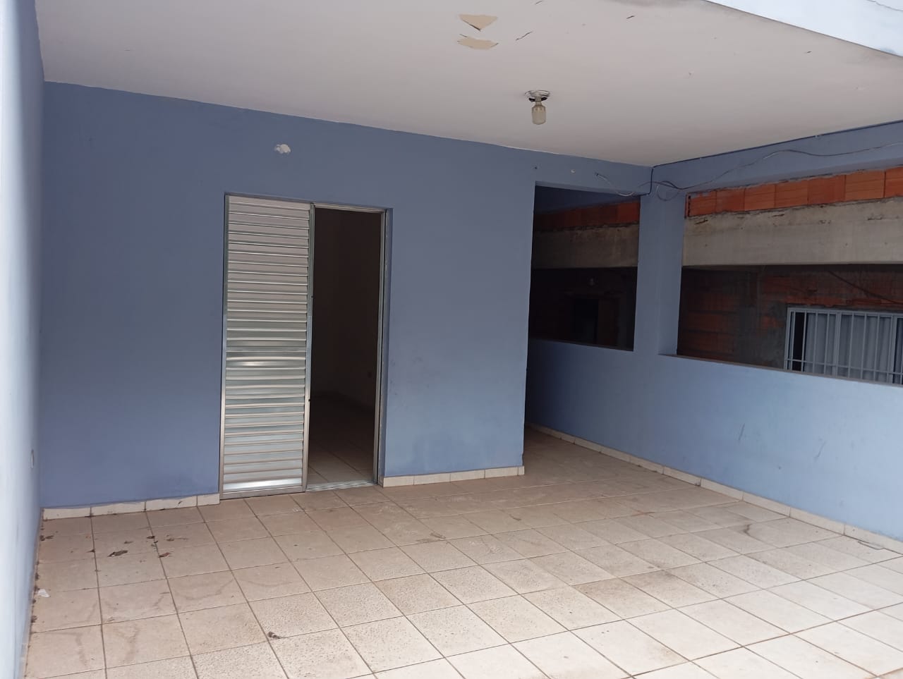 Casa de 3 andares - com dorms e salão comercial -  Nakamura Park - Cotia/SP
