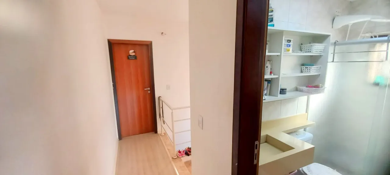 Casa à venda com 2 quartos, 229m² - Foto 11