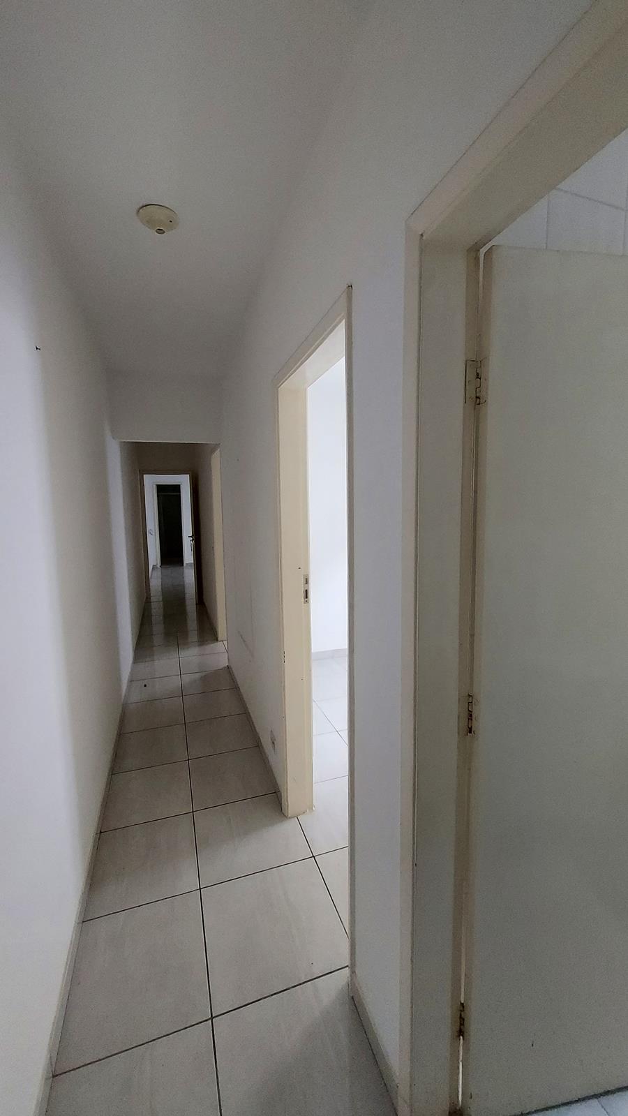 Casa para alugar com 3 quartos, 80m² - Foto 16