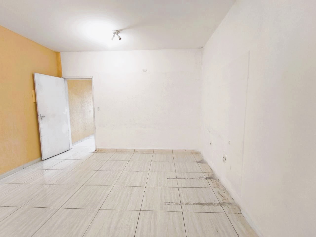 Conjunto Comercial-Sala para alugar com 1 quarto, 60m² - Foto 2