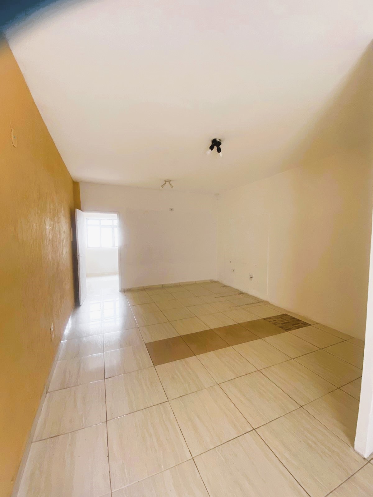 Conjunto Comercial-Sala para alugar com 1 quarto, 60m² - Foto 3