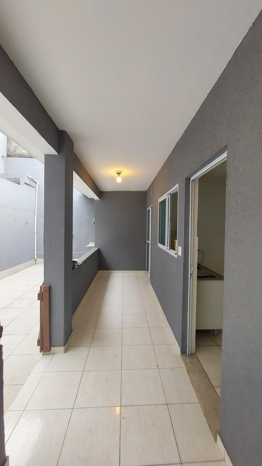 Casa para alugar com 1 quarto, 60m² - Foto 16