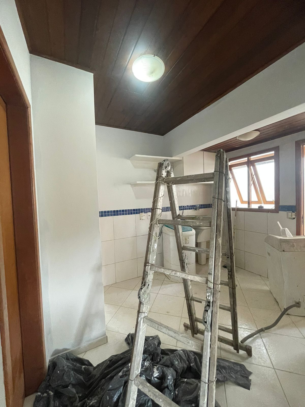 Casa para alugar com 4 quartos, 286m² - Foto 33