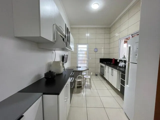 Casa à venda com 3 quartos, 133m² - Foto 9