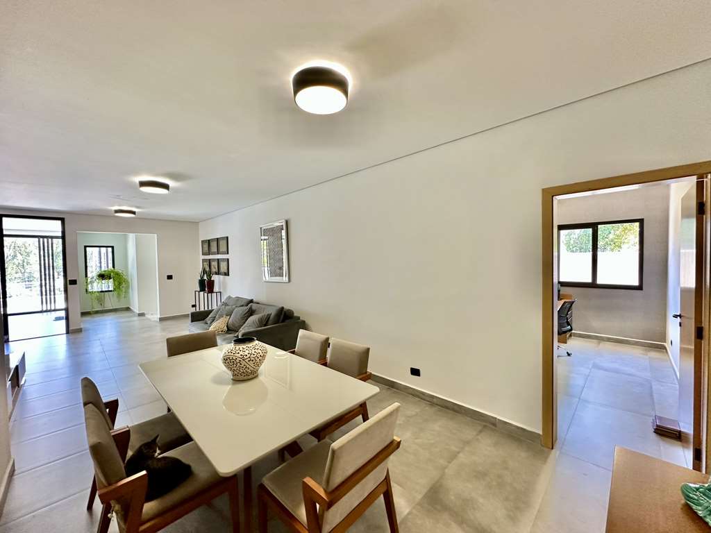 Casa à venda com 3 quartos, 88m² - Foto 13