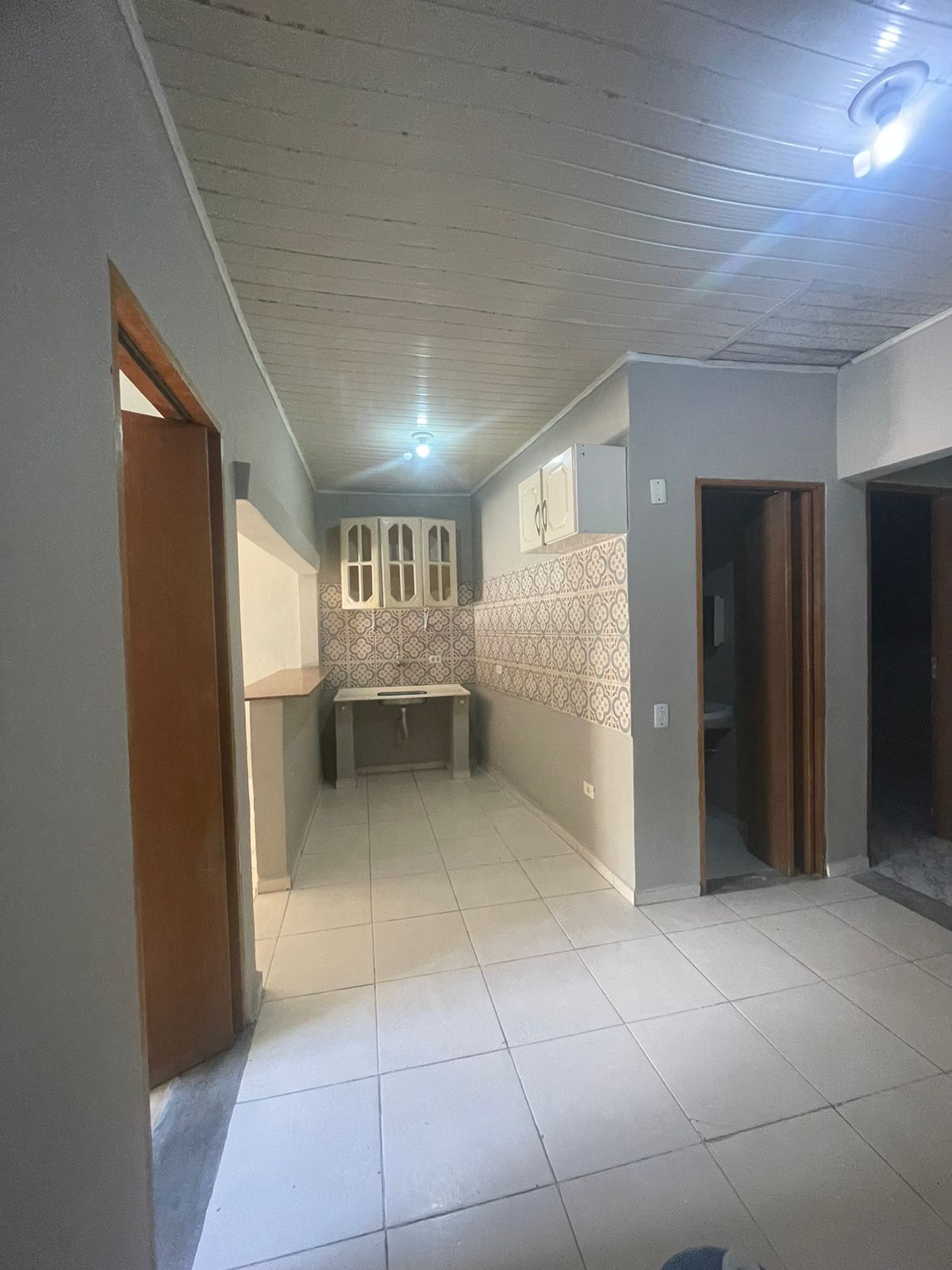 Casa para alugar com 3 quartos, 48m² - Foto 5